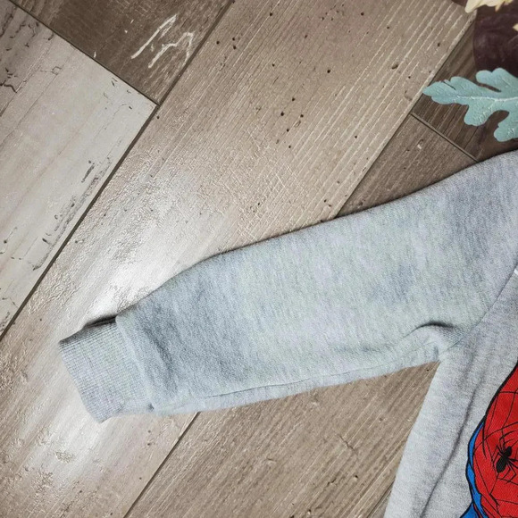 Marvel Spider-Man Fleece Size 2T Pullover Crewneck Sweatshirt Gray Red EUC - Picture 6 of 14